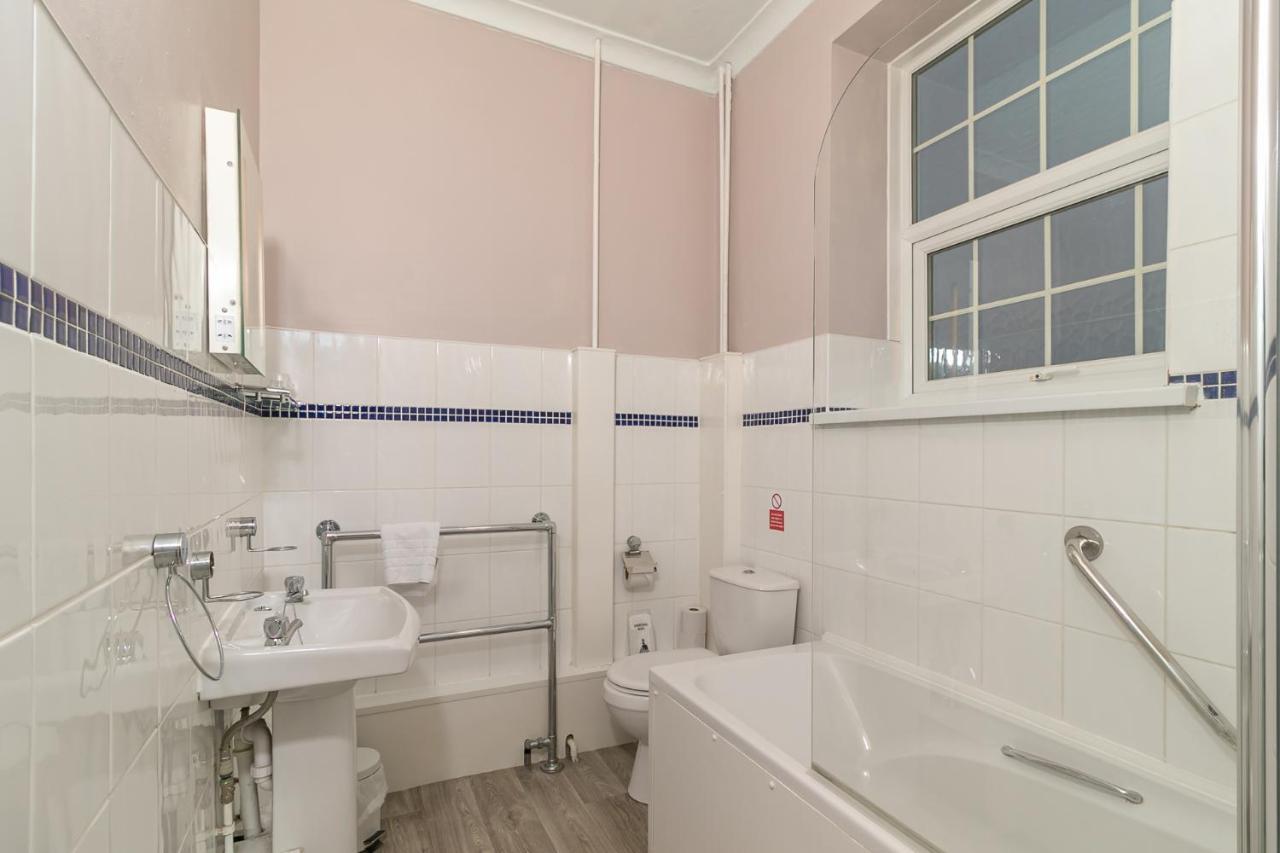 Skegness The Royal Hotel Екстериор снимка